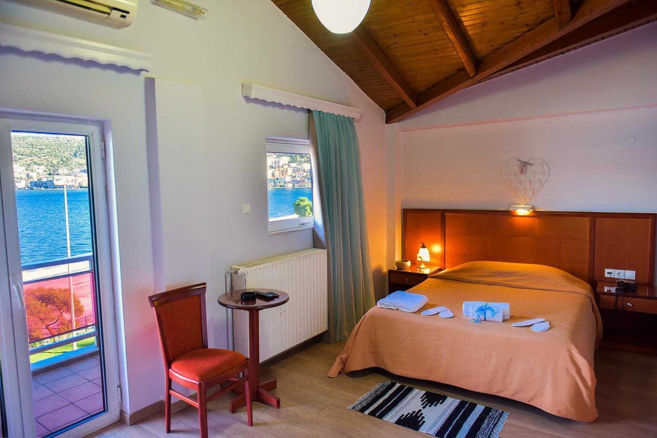Oscar Hotel Amfilochía Buitenkant foto